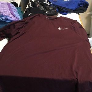 Nike active shirt